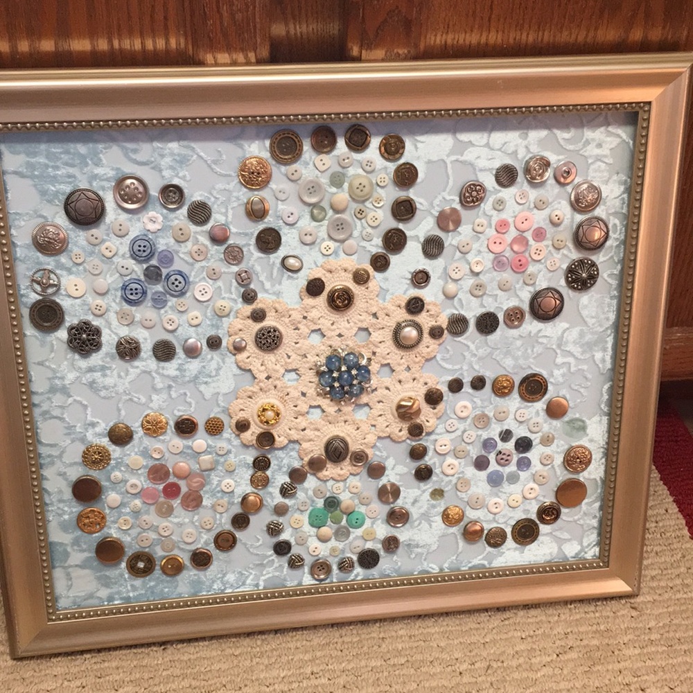 Handmade Button Picture 19 x 21